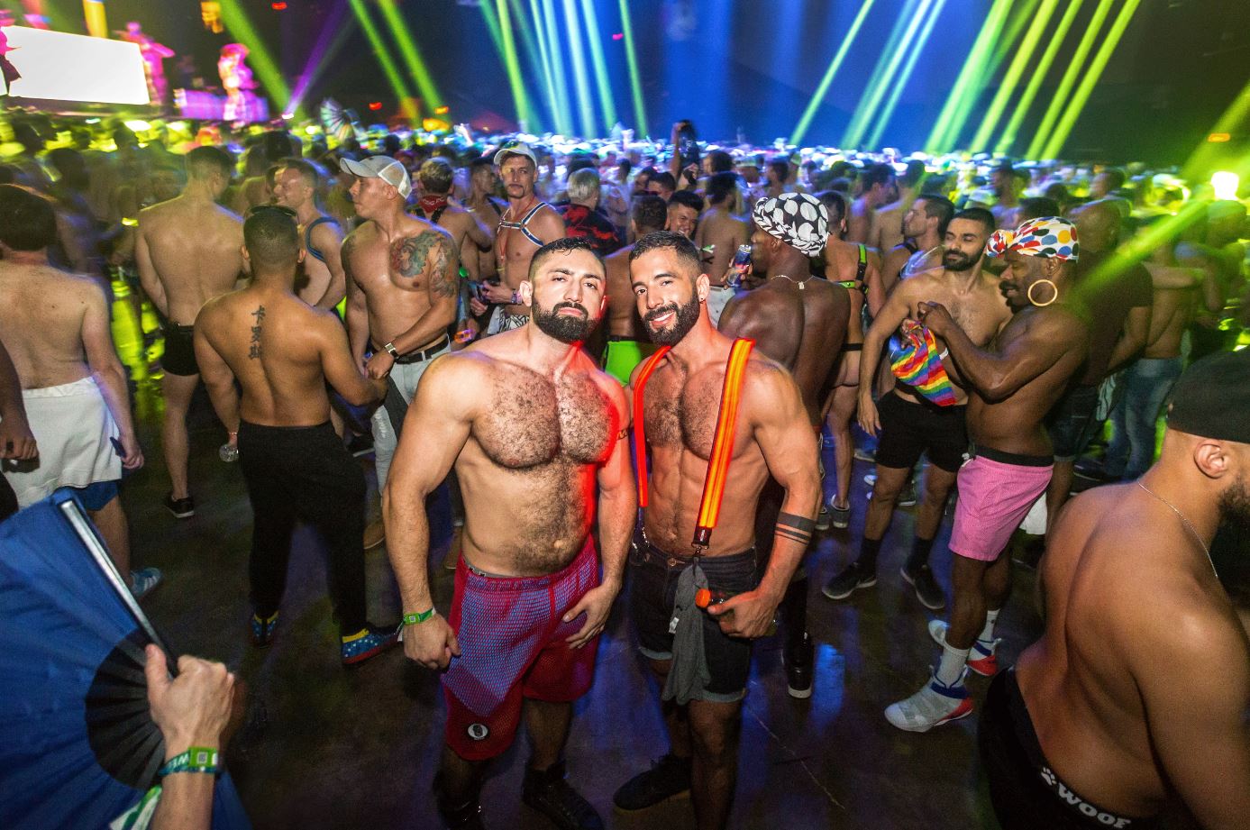 смотреть вечеринку русских геев фото 97